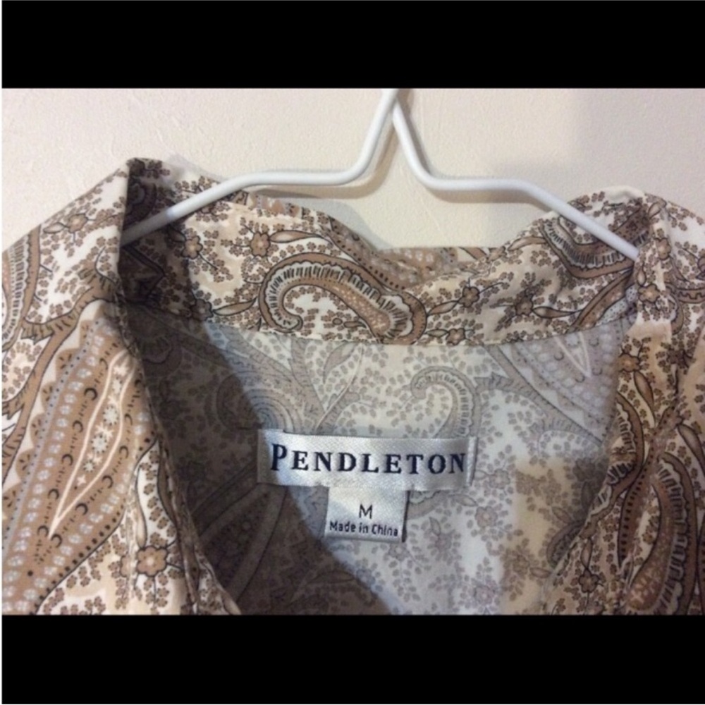 PENDLETON Neutral Tone PAISLEY Print Button Down SHIRT Size MEDIUM - Picture 3 of 13